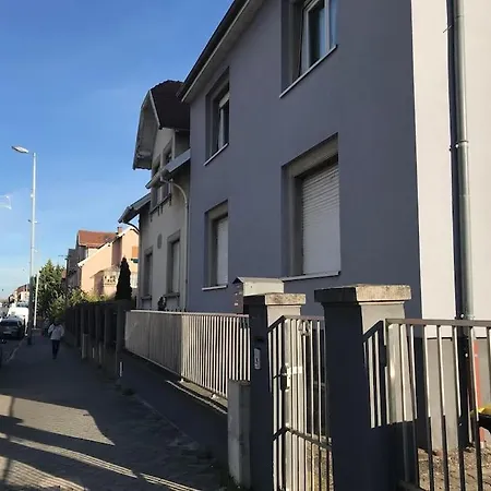 A La Decouverte De Strasbourg